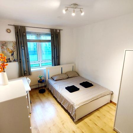 Spacious Flat With 2 To 3 Bedrooms In Central 런던 외부 사진
